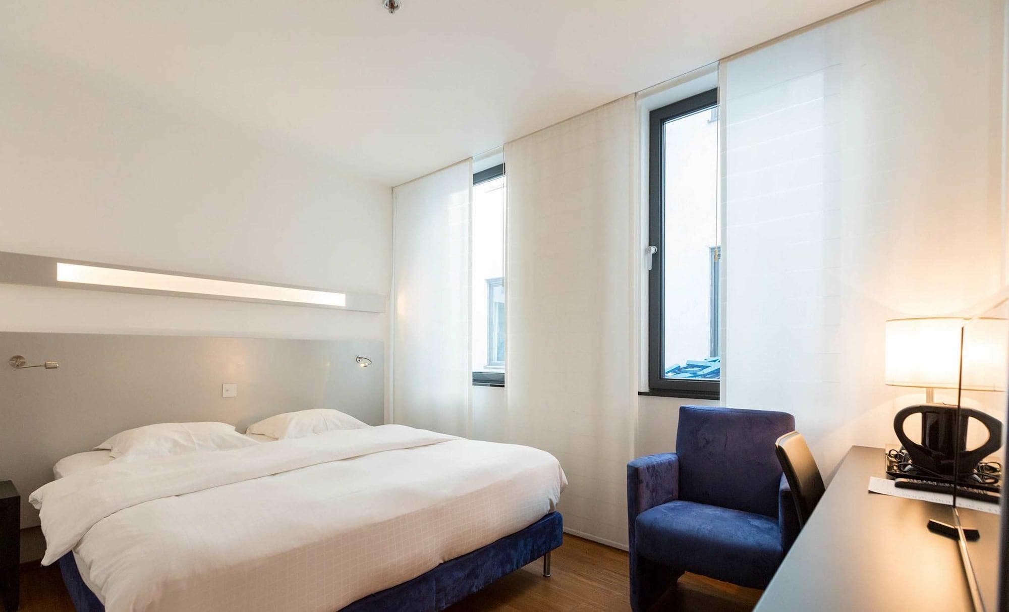 Hotel Aqua By Happyculture Saint-Gilles Kültér fotó