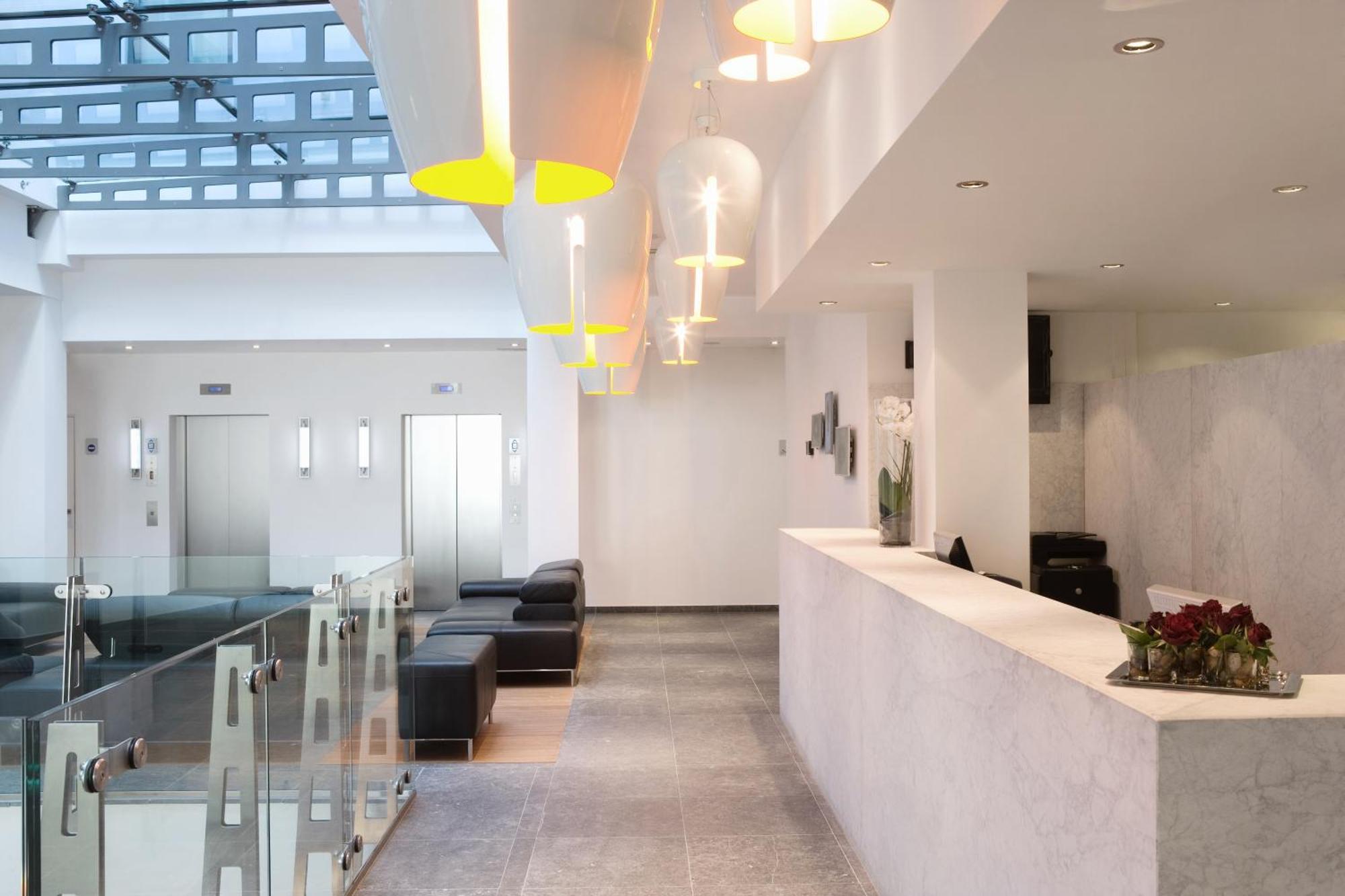 Hotel Aqua By Happyculture Saint-Gilles Kültér fotó