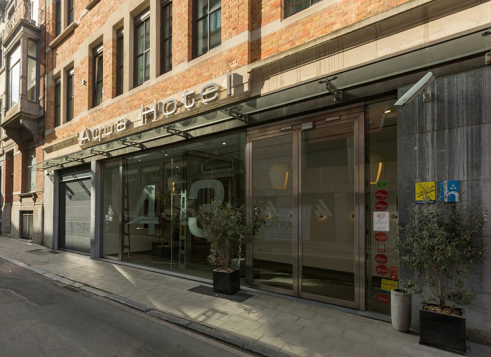 Hotel Aqua By Happyculture Saint-Gilles Kültér fotó